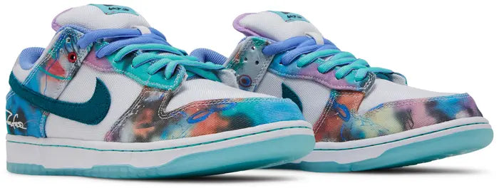 Nike Dunk SB Low Futura Laboratories Bleached Aqua