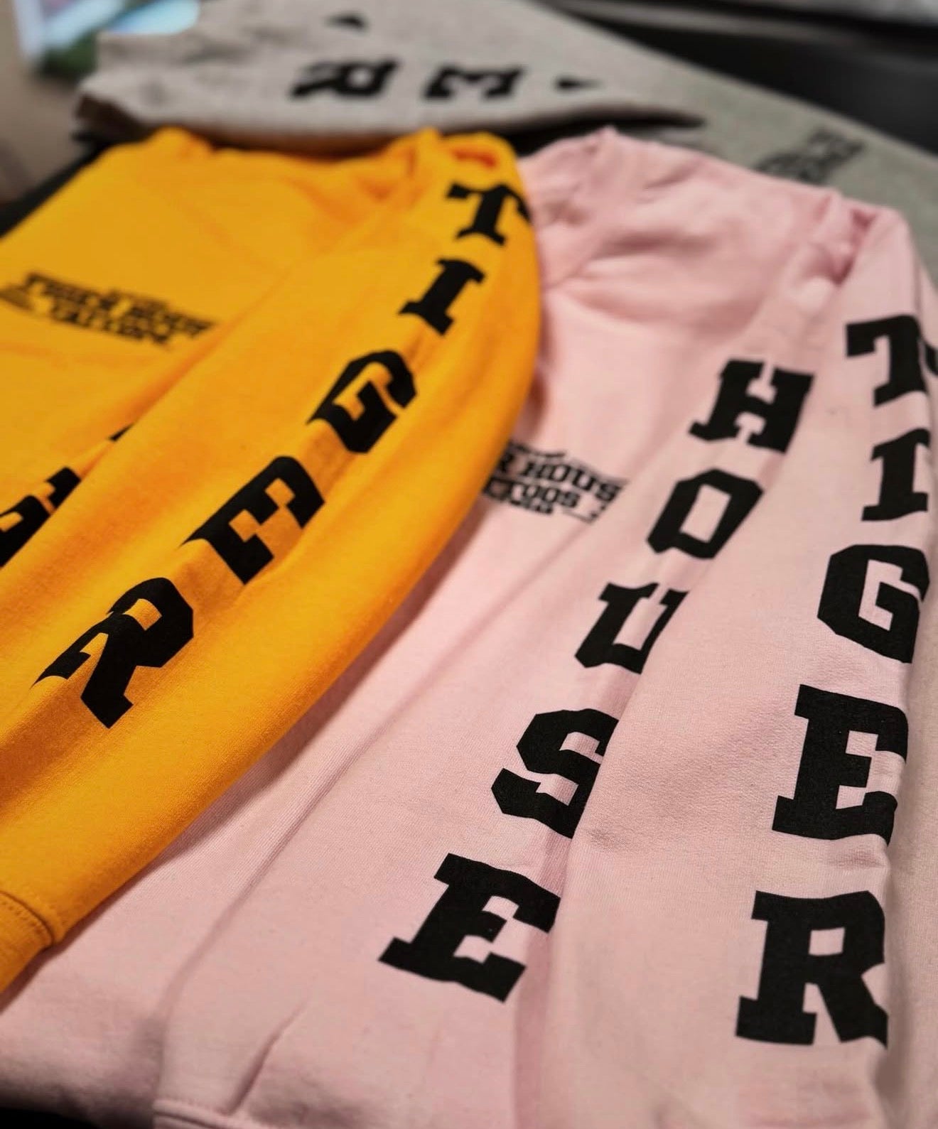 Felpa 1994 x Tiger House Tattoo