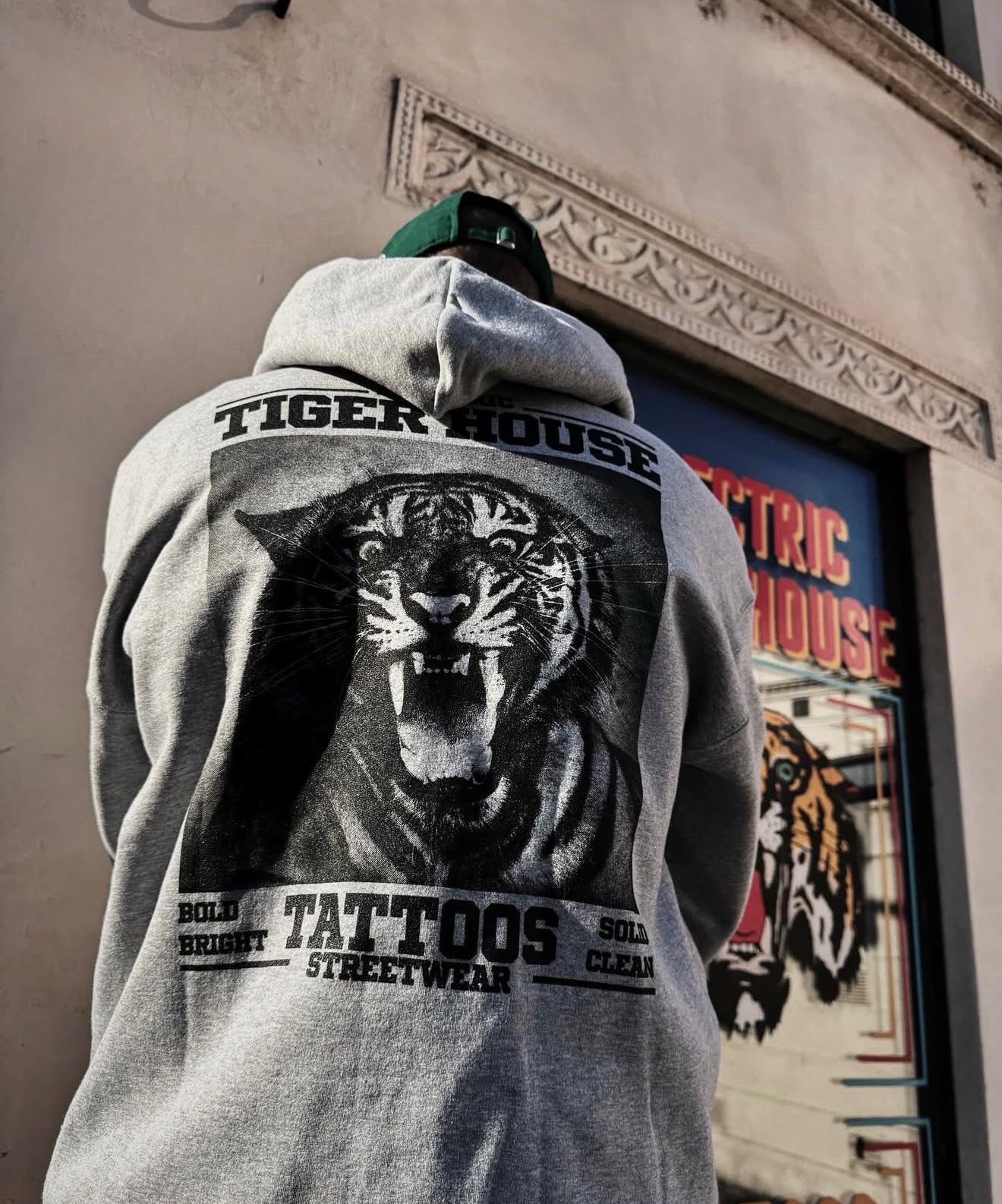 Felpa 1994 x Tiger House Tattoo