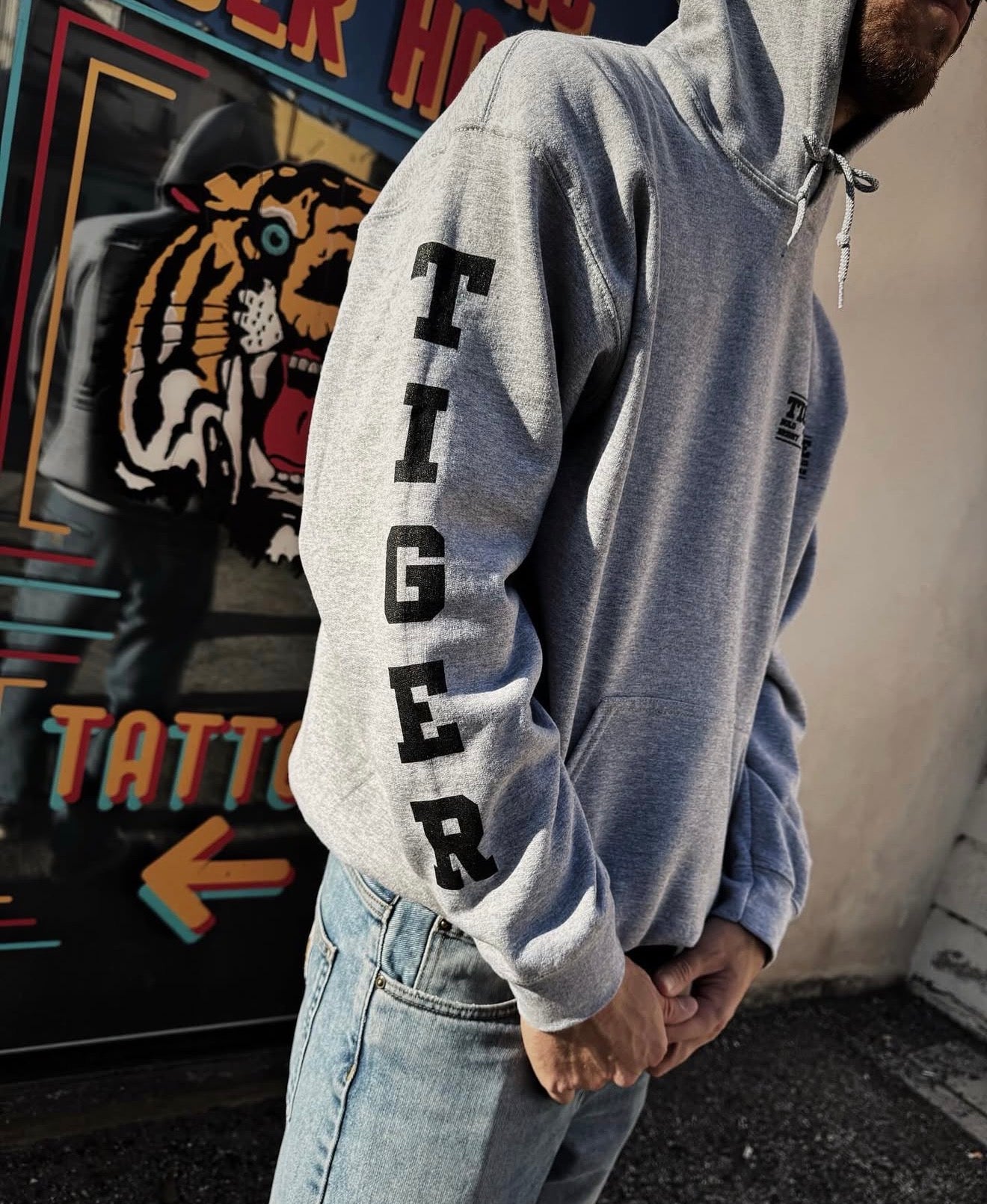Felpa 1994 x Tiger House Tattoo