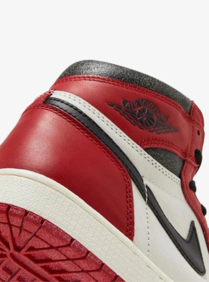 Air Jordan 1 Retro High OG Chicago Lost And Found