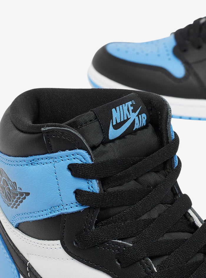 Air Jordan 1 Retro High OG UNC Toe